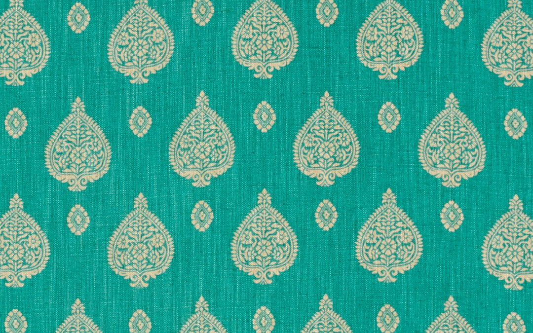 MalayaColourTurquoiseCode1006-9Width142cmUsable137.2cmVertical Repeat68.8cmHorizontal Repeat13.72cmDropStraightComposition82% Viscose 18% LinenCare InstructionsDry Clean OnlyUsageDual PurposeMartindale20,000